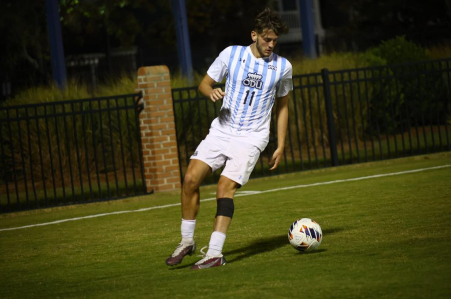 Graduate Student Tristan Jenkins takes control of the ball in ODUs match against WVU 