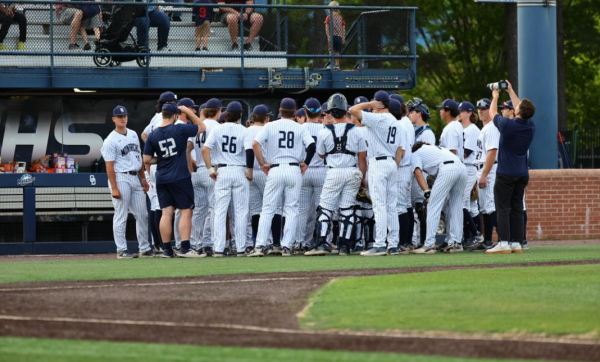 The Monarchs Baseball team come together before their matchup against Coastal Carolina. 