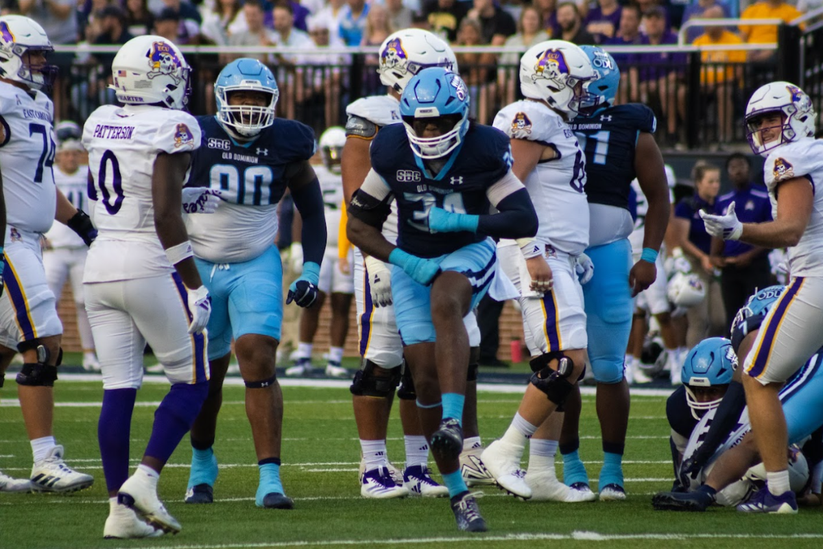 Sophomore Linebacker Jahleel Culbreath flexes in matchup against East Carolina earlier this season.