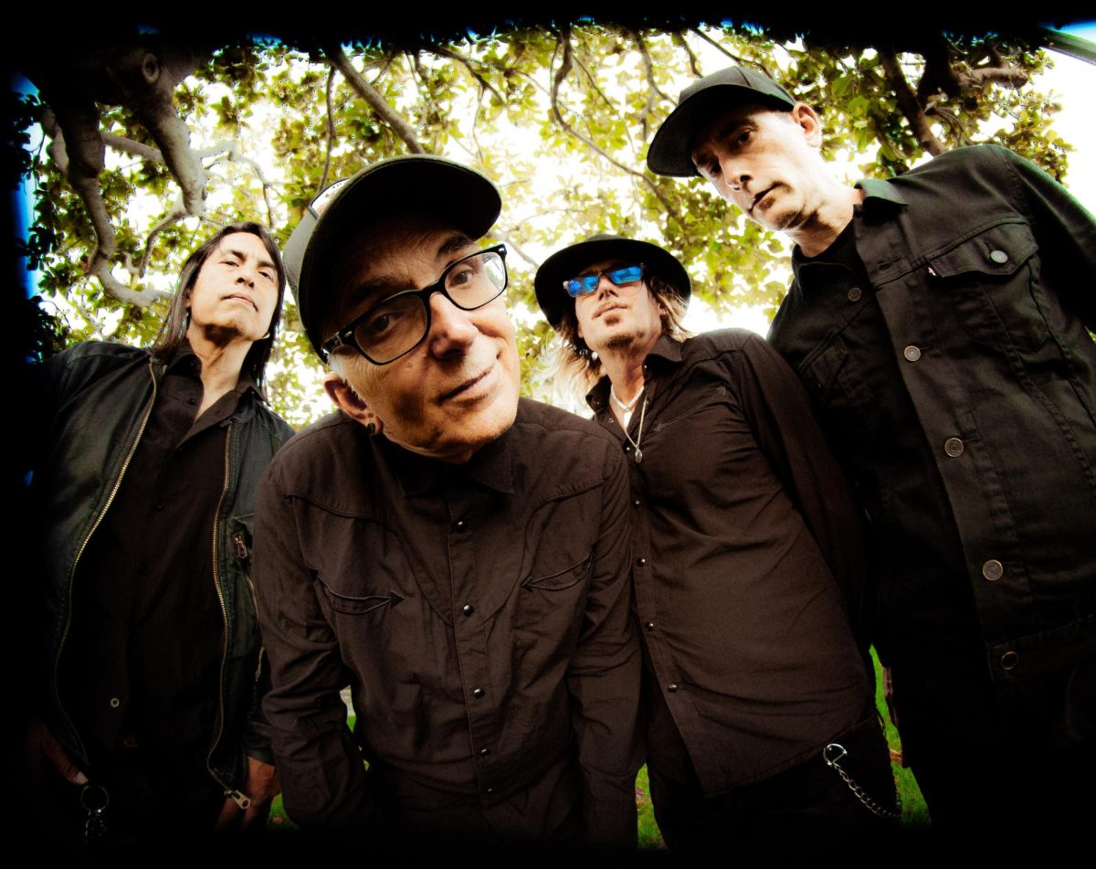 Everclear (starting from the left) Freddy Herrera, Art Alexakis, Davey French, and Brian Nolan.